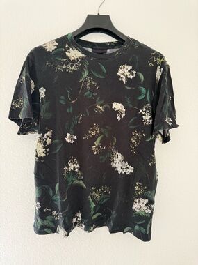 H&M Black Floral Crew Neck Tee with Green Leaves